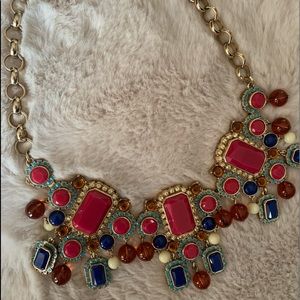 Statement necklace